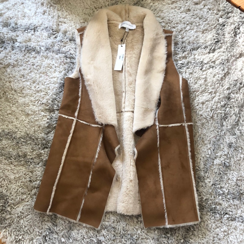 Cupcakes and Cashmere shearling vest NWT